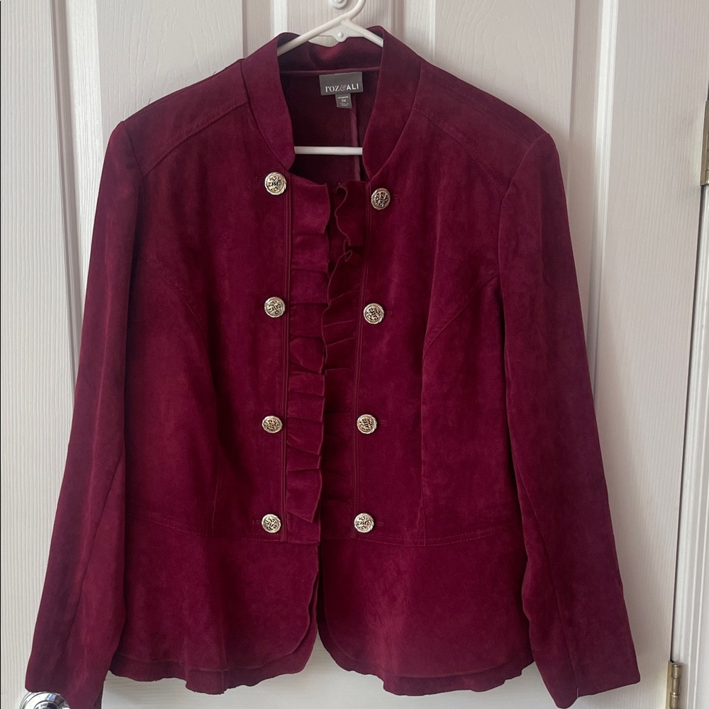 Roz & Ali Burgundy, Ruffled Blazer with gold bottoms peplum hem shoulder pads.